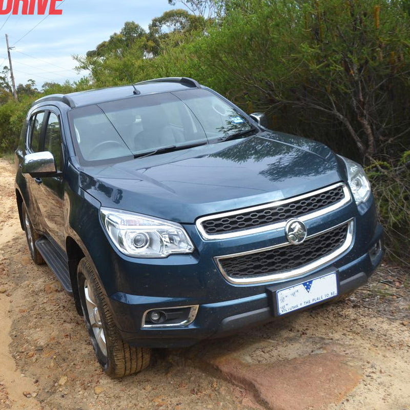 Load image into Gallery viewer, Holden Colorado 2nd Gen(2012-2016) Lensun 90W Hood Flexible Solar Panel-1
