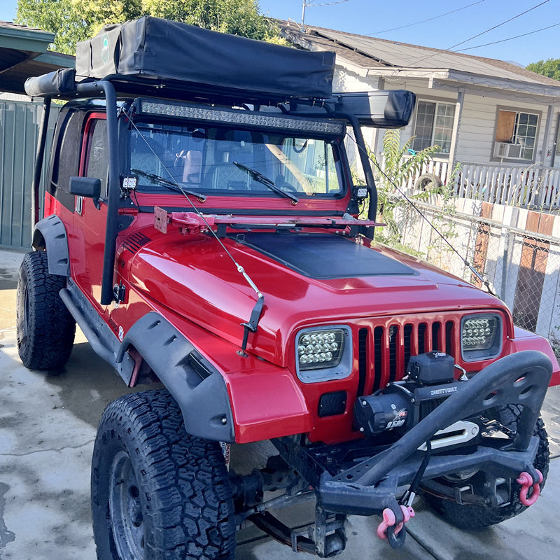 Load image into Gallery viewer, Jeep Wrangler YJ (1987-1995) Lensun 65W Hood Flexible Solar Panel

