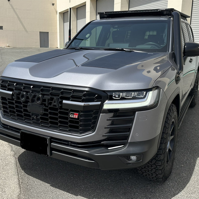 Load image into Gallery viewer, Toyota LandCruiser 300 LC300 Lensun 110W Hood Flexible Solar Panel-3
