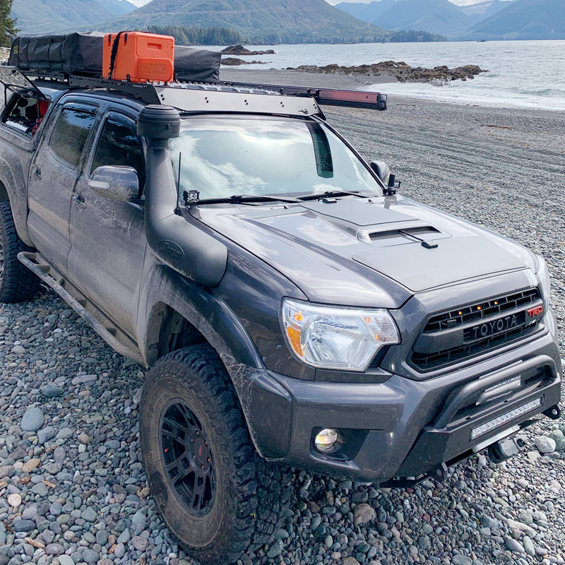 Load image into Gallery viewer, Toyota Tacoma Sport 2nd Gen (2005-2015) Lensun 60W(25W+35) 12V Hood Flexible Solar Panel-3
